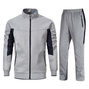 Offre Spéciale vente en gros Pakistan survêtement de haute qualité pour les hommes couper et coudre nouveau Design personnalisé Slim Fit survêtement ensemble - Product Image 1