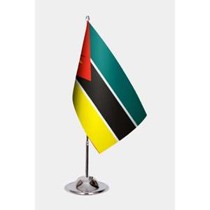 Drapeaux de bureau du Mozambique - Impression numérique personnalisée sur nylon, polyester, vinyle et plus - Product Image 1