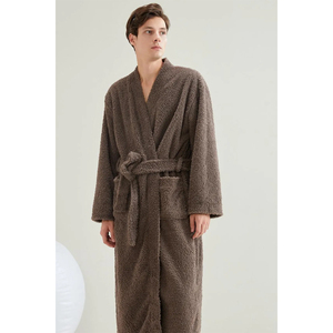Conjunto de Bata de Baño de Felpa de Lujo |   Bata de Forro Polar Unisex con Pantalones |   Bata de Spa Suave y Acogedora |   Ropa de estar para invierno - Product Image 2