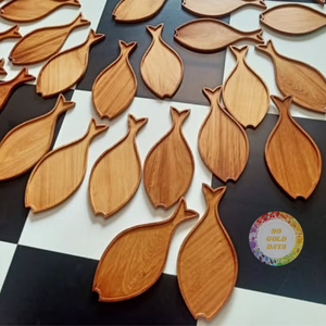 ถาดไม้รักษ์โลก ทำด้วยมือจากไม้เนื้อแข็งธรรมชาติ สำหรับใช้ในบ้าน/ร้านอาหาร/รีสอร์ท - แคริลิน - Product Image 1