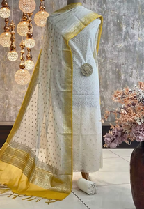 Conjunto de Kurti y Traje Mercerizado Banarasi Hecho a Mano, Ropa Tradicional Étnica India para Mujer, Protección Solar, Secado Rápido, Suave - Product Image 4