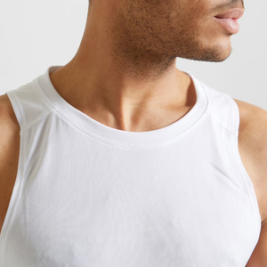 Vente en gros de débardeurs de haute qualité pour hommes, chemises athlétiques d'entraînement légères avec logo personnalisé, sans manches, tricotées dans la rue - Product Image 2