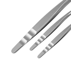 Pince à cils légère en acier inoxydable à vendre Vente chaude Meilleur fournisseur Quantité en vrac Pince à cils - Product Image 5