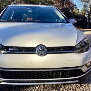 Volkswagen Golf Alltrack SEL 2018 Usado en Buen Estado - Product Image 1