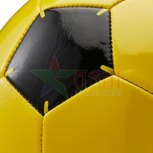 Nouveauté ASHI SPORTS WEAR Ballons de football en cuir de taille personnalisée, cousus à la machine, pour jouer en intérieur et en extérieur, logo personnalisé, haute qualité - Product Image 3