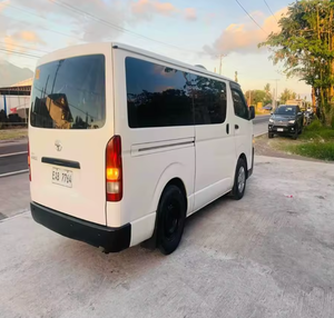 Véhicule d'occasion 2024 pour HIACE BUS 5 places Hybride Électrique Automatique Sièges en cuir Haute qualité RHD LHD - Product Image 2