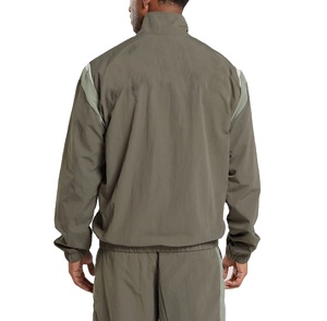 2024 Conjunto de chándal de poliéster ligero de verano con logotipo personalizado para hombre Personalización completa que incluye cortavientos estampado de diseñador - Product Image 4