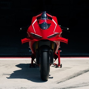 Motocyclettes sportives 4 temps DUCATI PANIGALE V4R 2026 - Product Image 4
