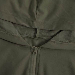 Conjuntos de Sudadera Corta con Capucha para Mujer, Ropa Personalizada, Sudaderas Cortas Lisas para Mujer Hechas en Pakistán - Product Image 5