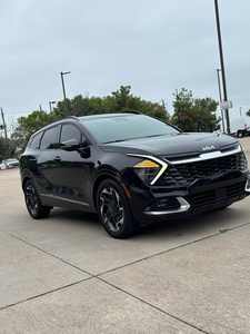 Kia Sportage 2023 d'occasion, propre - Product Image 2