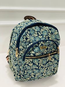 2025 à la mode voyage couche sac à dos grande capacité matelassé coton imperméable Logo personnalisé avant côté fermeture éclair poches pour - Product Image 5