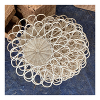 Napperon floral en rotin naturel tissé à la main, napperon en rotin tissé, coussin de table rond de couleur naturelle pour la vaisselle de mariage Boho