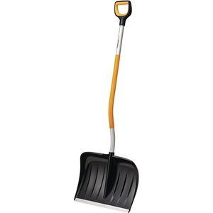 FISKARS X-Series จอบหิมะตามหลักสรีรศาสตร์ ความกว้างใบมีด 532 มม. ความสูงใบมีด 385 มม. ความยาวด้ามจับ 1145 มม. พลาสติก/อลูมิเนียม - Product Image 1