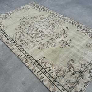 พรมตุรกีขนาดใหญ่ 6.4x8.7 ฟุต พรมวินเทจสีเทาดำลายดอกไม้ ทำจากขนสัตว์ - Product Image 2