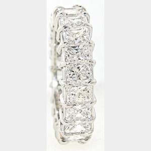 Anillo de Diamantes CVD Más Vendido, Hecho en Oro Blanco de 14 Quilates con Diamantes CVD de Corte Radiante - Product Image 4