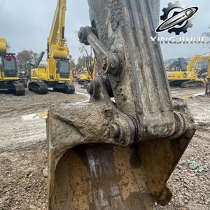 Excavatrice d'occasion Volvo EC200B de 20 tonnes, marque suédoise d'origine, petite excavatrice sur chenilles moyenne, d'occasion, en provenance de Suède - Product Image 5