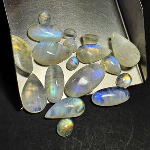 Cabujón de piedra lunar arcoíris Natural de alta calidad, mezcla de formas y tamaños, piedras preciosas blancas de 100 CT para la fabricación de joyas, certificado IGI - Product Image 5