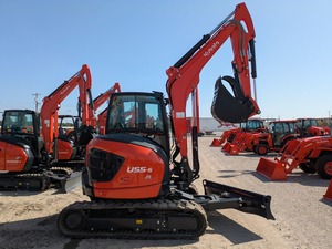 Pour excavatrice sur chenilles Kubota U55-5, godet de 0,09 m, moteur de 60 kW, poids de 5500 kg, puissance de creusement élevée - Product Image 2