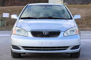 Toyota Corolla LE 2002-2005 Muy Barato, Bajo Kilometraje, Motor de Gasolina, Un Solo Propietario, Sin Accidentes, Envío Gratis - Product Image 2