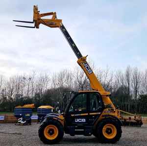 Chariot télescopique agricole JCB 532-60 AGRI, levage de 6 m, charge nominale de 3,2 tonnes, diesel, 4 roues motrices - Product Image 4