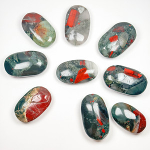 All'ingrosso cristalli naturali lucidati 50MM pietra di palma da sangue naturale guarigione rocce di meditazione sangue di <span class=keywords><strong>drago</strong></span> pietre di palma - Product Image 5