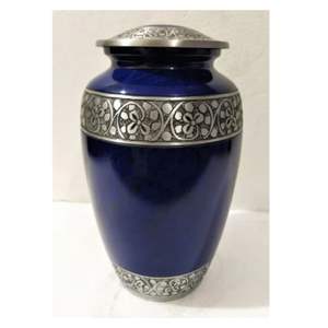 Urnes de crémation en laiton de frontière de conception en relief de couleur bleue pour les cendres adultes humaines urne commémorative de crémation pour les cendres humaines - Product Image 1
