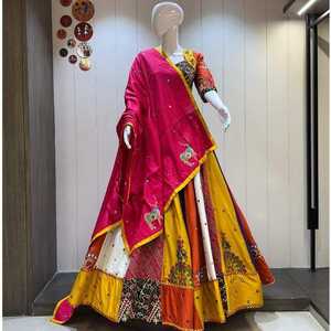 Lehenga Choli Tradicional de Algodón Jaam, Largo hasta el Suelo, Corte Ajustado, Reversible, para Mujer, Ropa Étnica para Festivales de Verano, Bordado de Primera Calidad - Product Image 4
