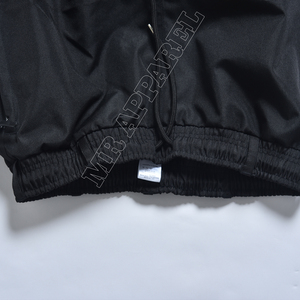 Pantalon cargo unisexe noir imperméable coupe-vent respirant en polyester avec cordon de serrage et taille élastique, style outdoor, vêtement décontracté pour adulte - Product Image 2