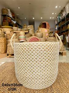 Panier en paille tressée avec poignée, à suspendre ou pour vêtements, disponible en plusieurs couleurs, personnalisable – Grande Vente - Product Image 5