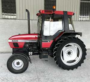Tractor Agrícola Case International 4230 de 70HP, el Más Vendido, con Motor Diésel, Caja de Cambios, Bomba y Rodamientos - Product Image 2