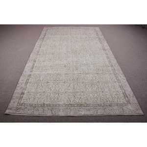 Alfombra Vintage, Alfombra Turca de 5,7x9,6 pies, Alfombra de Lana Blanca Abstracta - Product Image 1