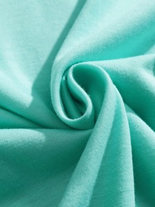 Camiseta de hombre con logotipo personalizado de la mejor calidad, camisetas de gran tamaño con hombros caídos para gimnasio, camisetas ligeras de algodón y poliéster - Product Image 3