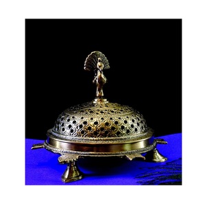 Sculptures en laiton de qualité supérieure pour la décoration intérieure offrant des accents luxueux et une élégance artisanale pour tous les styles de maison - Product Image 2