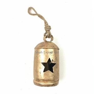Campanas de oveja y vaca más vendidas, campanas colgantes de Metal de una sola estrella, acabado dorado para Festival, Navidad decorativa - Product Image 1