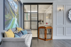 Puerta de madera plegable independiente para mascotas para perros, barrera interior extra ancha para escaleras, puertas, pasillos - Product Image 5