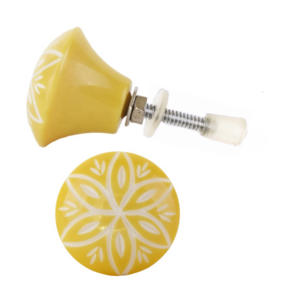 Boutons de tiroir en bois et laiton en corne d'os en résine gravée tropicale jaune moderne et poignée de traction pour armoire, commode et armoire de cuisine - Product Image 2