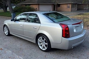 CADILLAC CTS-V 2005 d'occasion, conduite à gauche/droite - Product Image 4