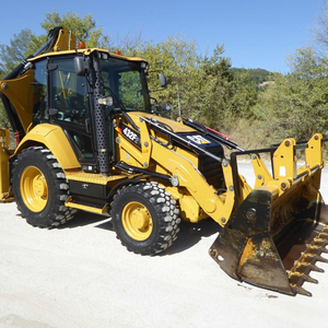 Chargeuse-pelleteuse CAT d'occasion 432 Testée sur le terrain, fiable et excellente pour l'excavation, le chargement et le transport de matériaux - Product Image 6