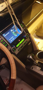 รถยนต์โตโยต้า แคมรี่ ปี 2017 พวงมาลัยซ้าย พร้อมระบบควบคุมความเร็วอัตโนมัติ ACC เบาะหนัง สีภายในอ่อน ระบบขับเคลื่อน AWD และขนาดยาง R16 - Product Image 4