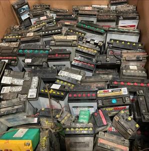 Precio barato de chatarra de batería de plomo para la venta/Venta caliente de chatarra de batería de plomo a granel/Chatarra de batería de plomo drenada para exportación - Product Image 3