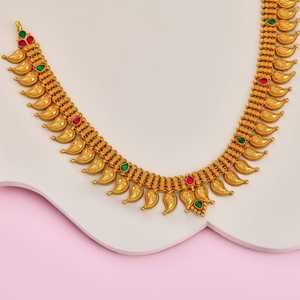 Collier authentique en argent de style temple - Bijoux d'inspiration culturelle - Product Image 2