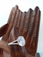 Bague de Fiançailles et de Mariage D'vins en Argent 925 avec Moissanite Ovale VVS de 4 Carats, Garantie de Qualité, Modèle Solitaire Fantaisie Personnalisé pour Anniversaire et Fête