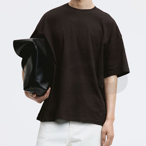 เสื้อยืดผ้าฝ้ายคุณภาพสูงสําหรับผู้ชายเปล่าน้ําหนักหนักขนาดใหญ่พร้อมตัวเลือกหลายสีเสื้อยืดชายผลิตในปากีสถาน - Product Image 4