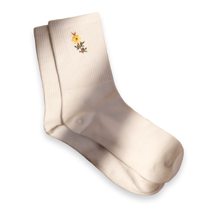Chaussettes à fleurs brodées personnalisées pour femmes Chaussettes en coton doux de haute qualité ODM Logo personnalisé Design Fashion Casual Vente en gros - Product Image 2