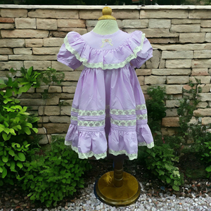 Meilleur prix ODM Tenue décontractée Mignon Jaune Violet Coton Broderie Fleur Dentelle Robe courte 12 ans Nourrissons Filles Long Ensemble - Product Image 1