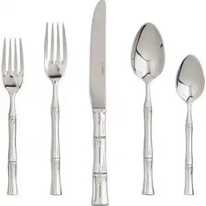 독특한 대나무 디자인 핸들 스테인레스 스틸 칼 Flatware 세트 멋진 칼 레스토랑 호텔 홈 사용 도매 가격