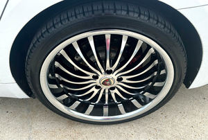 Super affaire.. Hyundai Genesis 3 d'occasion. 8 A W D - Product Image 6