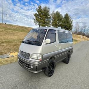 กล่องเกียร์ธรรมดา/1995/2000/1994/1996/1995/1997/1998/1993/1992/1991/1990 toyotta HIACE Super customed HIACE 4WD มือขวา - Product Image 3