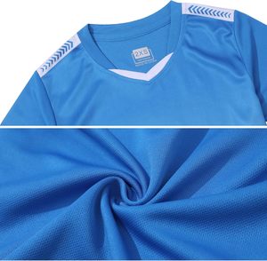 Camiseta y Uniforme de Fútbol para Hombre OEM con Mangas Cortas, Secado Rápido, Transpirable, Ligero, Suministro a Escala para Distribuidores y Revendedores - Product Image 3