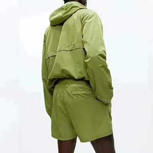 Nueva llegada otoño satén rompevientos chándal corto conjunto de dos piezas chaquetas con cremallera pantalones cortos a prueba de viento ropa de calle de secado rápido para hombres - Product Image 2